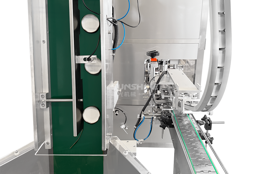vacuum-capping-machine-detail-1