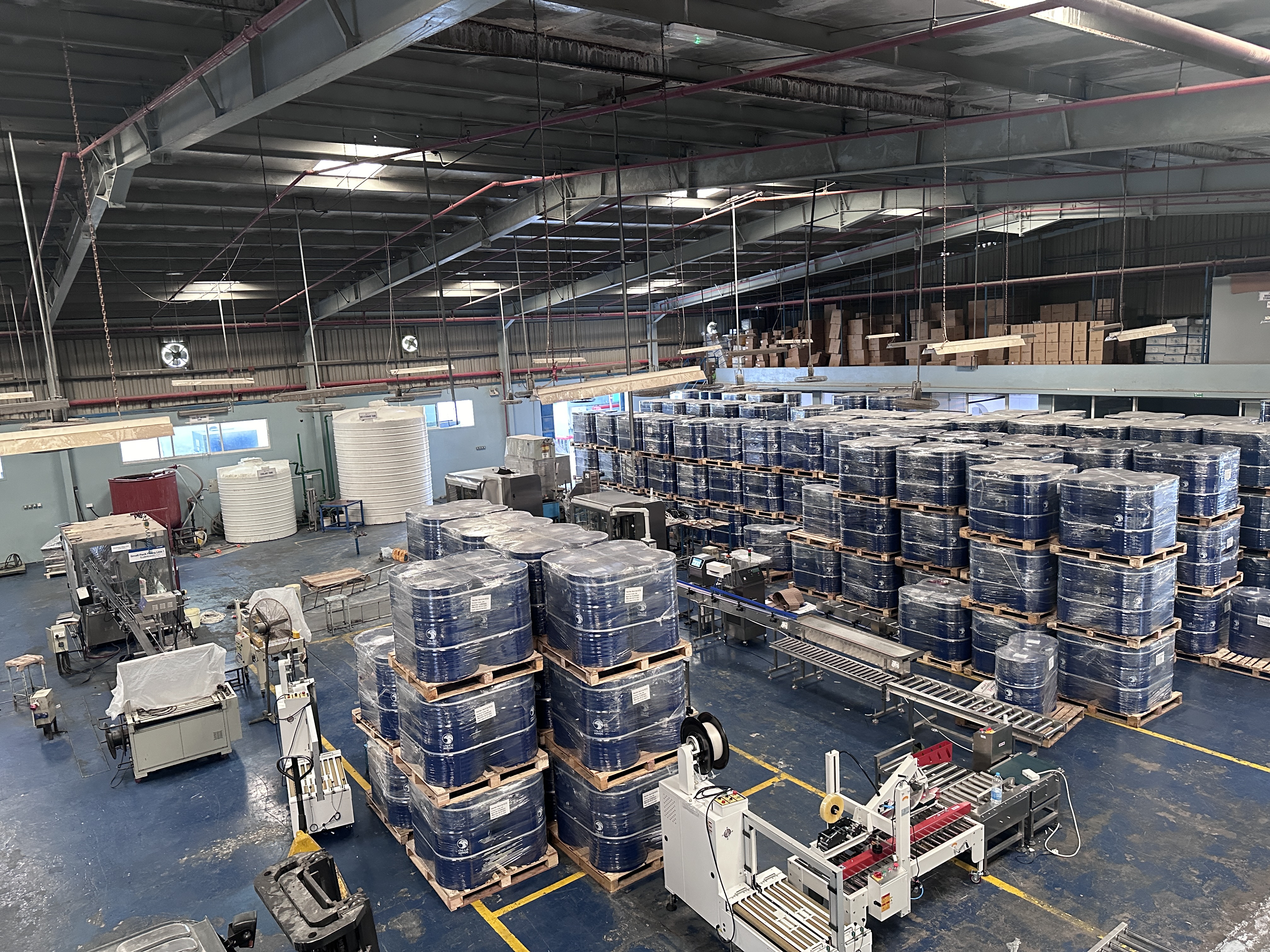 lube oil filling line