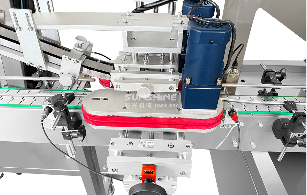 vacuum-capping-machine-detail-3